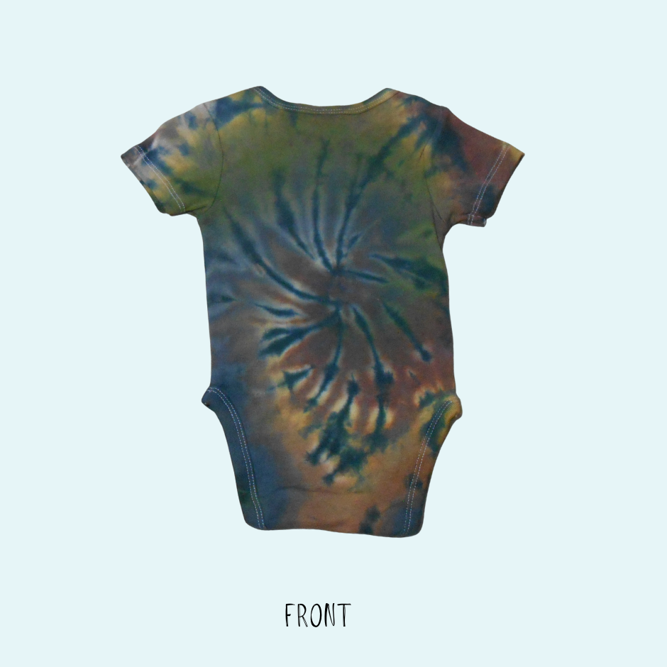Kazza Razza Babys-Size-000-–-Forest-Camo-Spiral-–-Tie-Dyed-Cotton-Bodysuit-–-Design-No-235-BACK-3640-SS.png