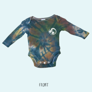 KAZZA RAZZA Babys-Size-000-–-Forest-Camo-Spiral-–-Tie-Dyed-Cotton-Bodysuit-–-Design-No-235-FRONT-3641-LS.png